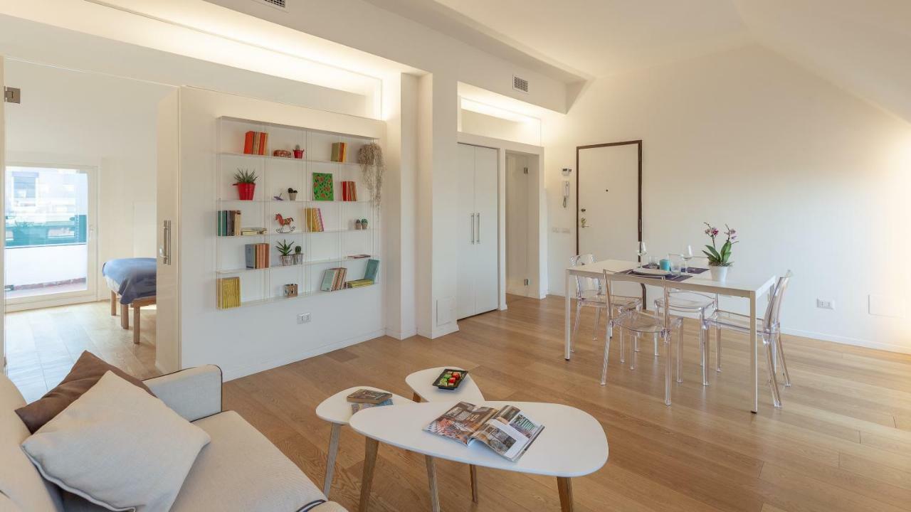 Stunning View Apartment Milano Exterior foto